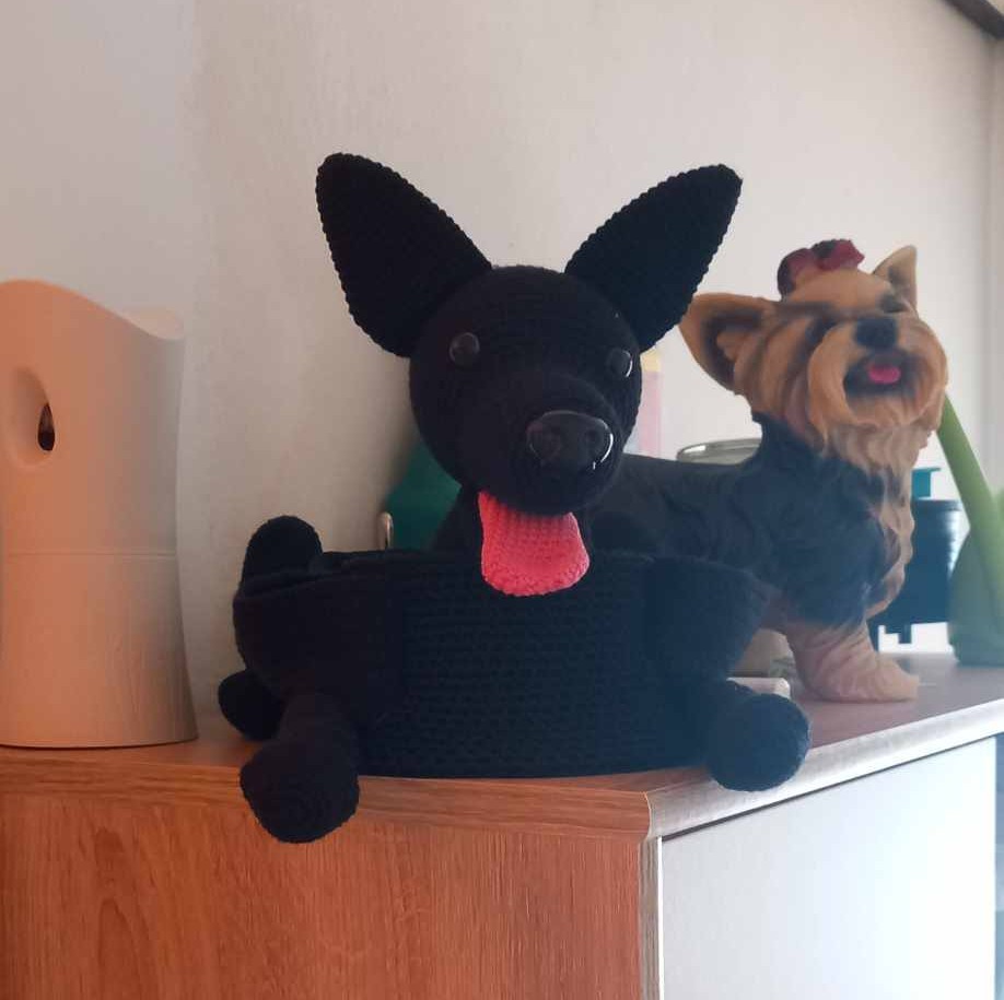 Zákaznické foto háčkovaný košík Ovčák Nara - LeCha.cz Handmade and Home Decor