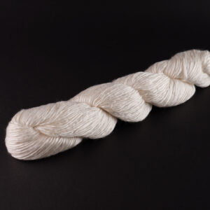 Příze Silk Icelandic - celek přadena