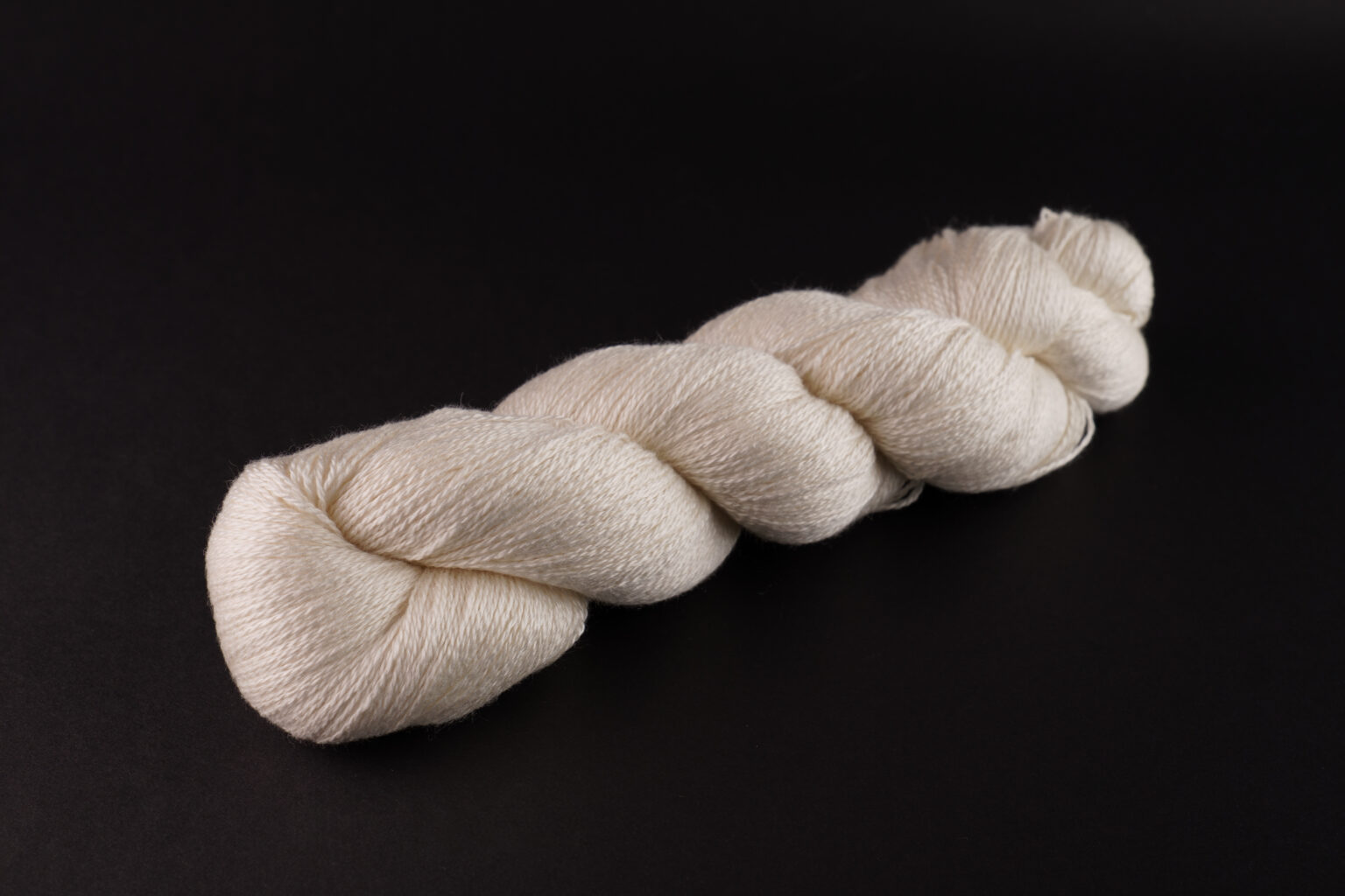 Příze Silky Merino Fingering - celek přadena